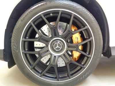 صورة مصغرة 14 لـ 2025 Mercedes-BENZ GLC AMG