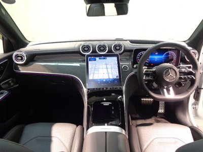صورة مصغرة 30 لـ 2025 Mercedes-BENZ GLC AMG