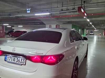 MERCEDES-BENZ E-CLASS - 5