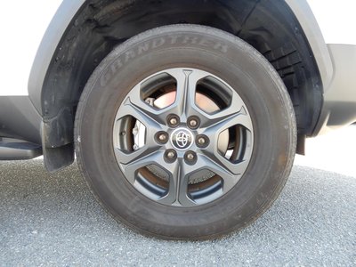 TOYOTA LAND CRUISER 300 - 9