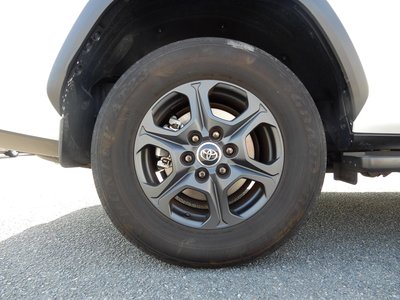 TOYOTA LAND CRUISER 300 - 8