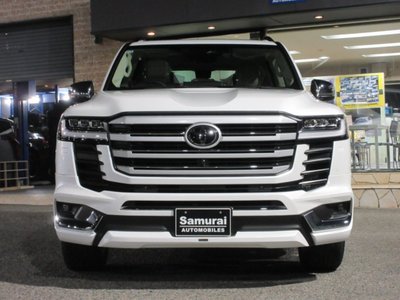 TOYOTA LAND CRUISER 300 - 2