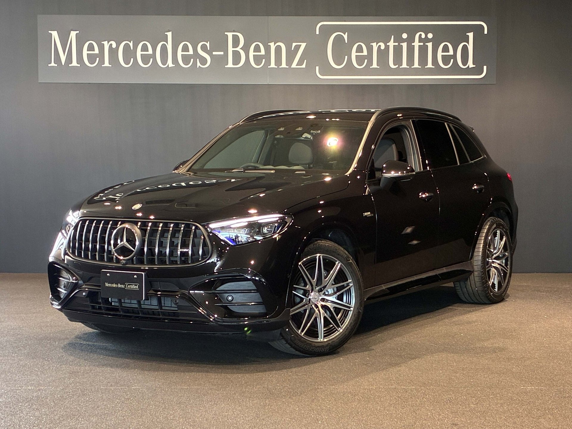 MERCEDES-BENZ GLC AMG - View 1