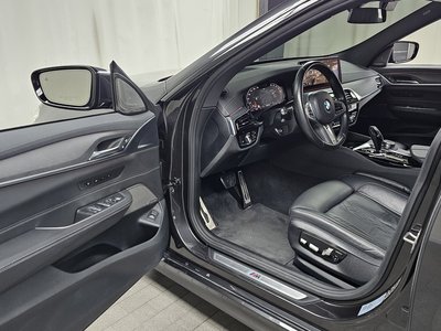 BMW 6 SERIES GT - 10