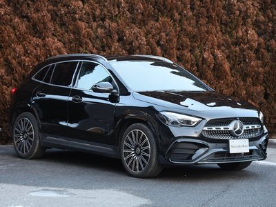 MERCEDES-BENZ GLA - 4