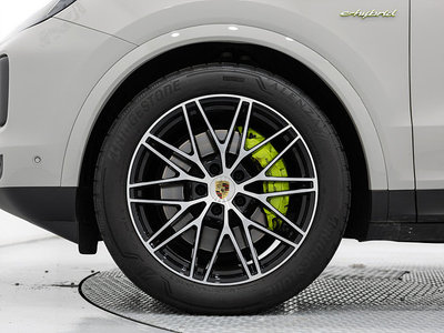 PORSCHE CAYENNE - 6