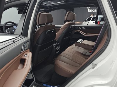 صورة مصغرة 18 لـ 2025 BMW X5