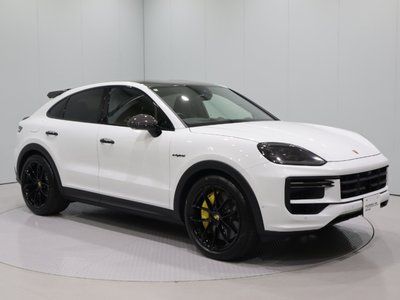 PORSCHE CAYENNE - 4
