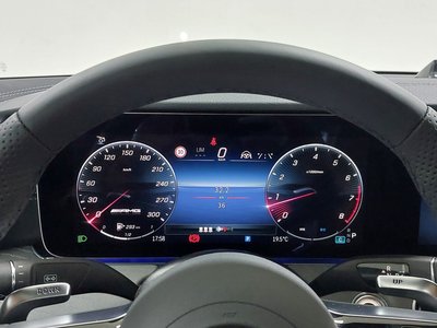 MERCEDES-BENZ GT AMG - 8