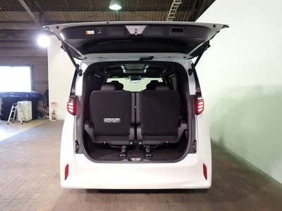 2025 Toyota ALPHARD — миниатюра 31