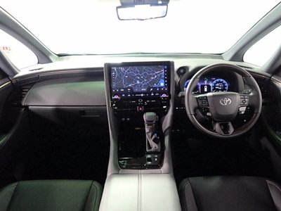 2025 Toyota ALPHARD — миниатюра 24
