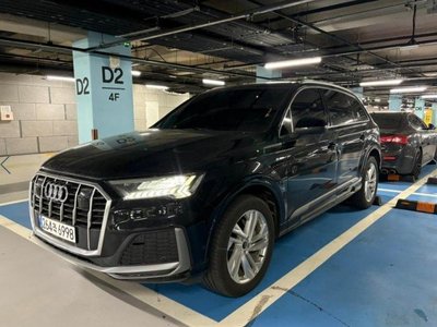 AUDI Q7 - 4