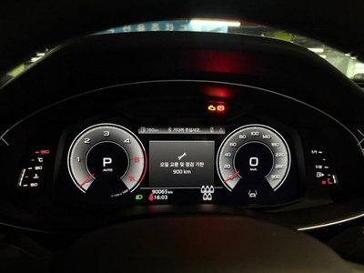 AUDI Q7 - 9