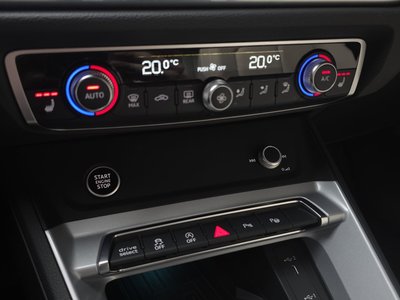 صورة مصغرة 23 لـ 2022 AUDI Q3