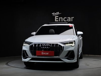 2022 AUDI Q3 — фото 2