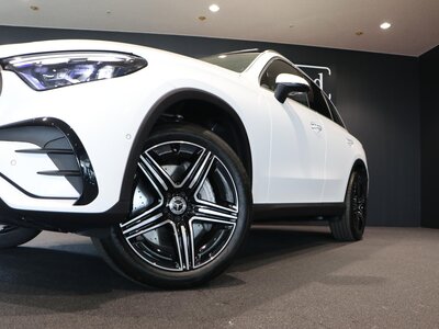 MERCEDES-BENZ GLC - 4