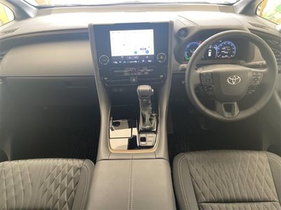 2025 Toyota ALPHARD 照片 8