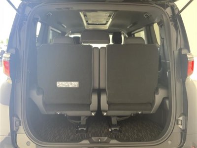 2025 Toyota ALPHARD 缩略图 38