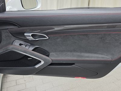 صورة مصغرة 15 لـ 2017 Porsche 911