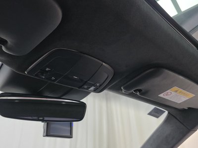 صورة مصغرة 25 لـ 2017 Porsche 911