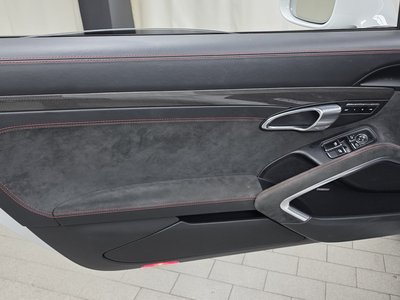 صورة مصغرة 14 لـ 2017 Porsche 911
