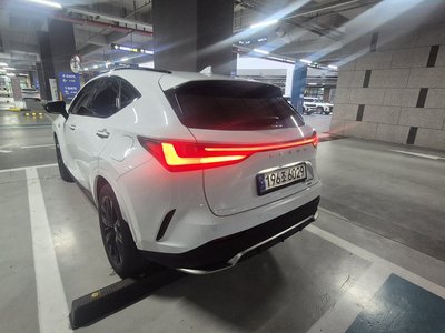 LEXUS NX - 4