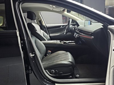 GENESIS G80 (RG3) - 10