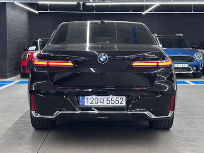 BMW 7 SERIES - 3