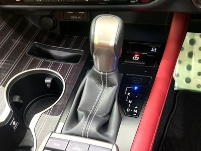 2022 Lexus RX thumbnail 34