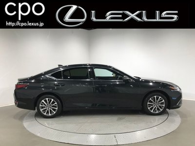 LEXUS ES - 3