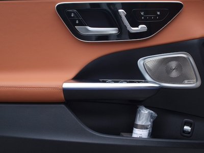 MERCEDES-BENZ C-CLASS AMG - 7