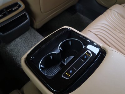 2022 Genesis G80 (RG3) — миниатюра 19