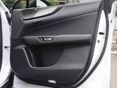 2022 Lexus NX — миниатюра 22