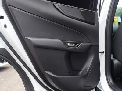 2022 Lexus NX — миниатюра 24