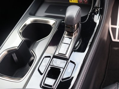 صورة 10 لـ 2022 Lexus NX