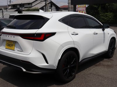 صورة 5 لـ 2022 Lexus NX