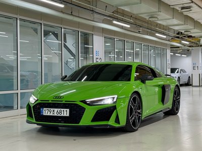 AUDI R8 - 4