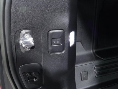 2023 LAND Rover DEFENDER 缩略图 43