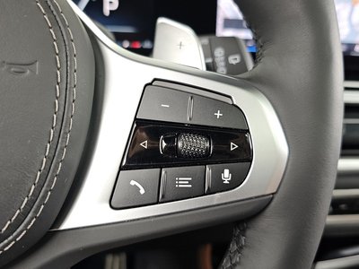 2023 BMW X7 缩略图 32