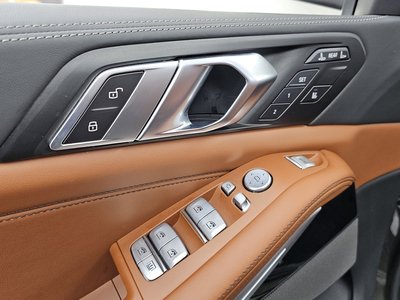 2023 BMW X7 缩略图 37
