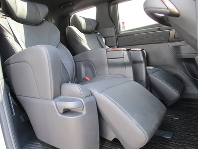 2025 Toyota ALPHARD 缩略图 64