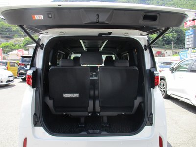 2025 Toyota ALPHARD 缩略图 26