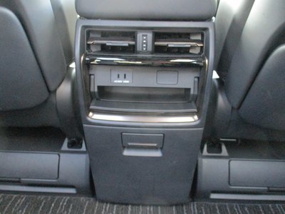 2025 Toyota ALPHARD 缩略图 62