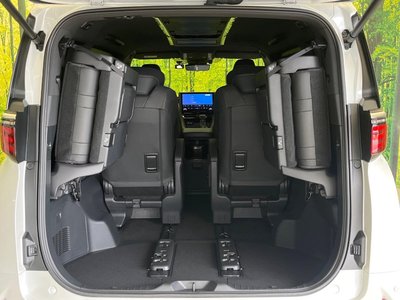 صورة مصغرة 11 لـ 2024 Toyota ALPHARD