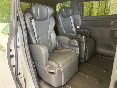 صورة 9 لـ 2024 Toyota ALPHARD