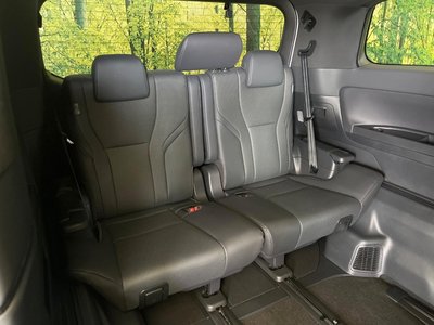 صورة 10 لـ 2024 Toyota ALPHARD