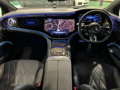 MERCEDES-BENZ EQS - 5