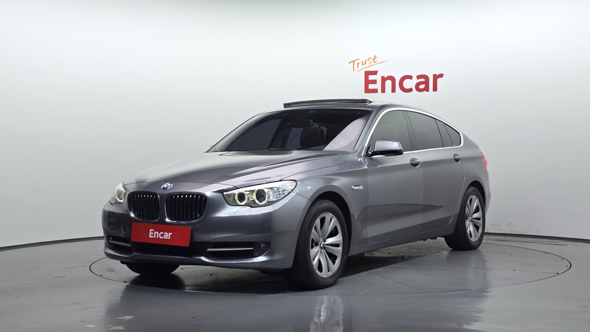 BMW 5 SERIES GT - View 1