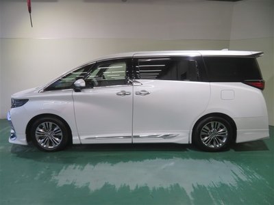 TOYOTA ALPHARD - 2