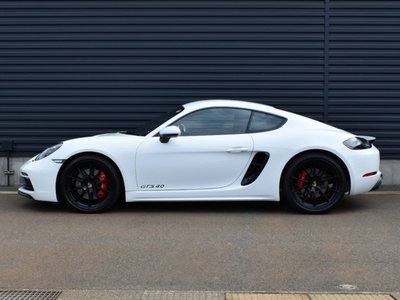 صورة 2 لـ 2020 Porsche 718